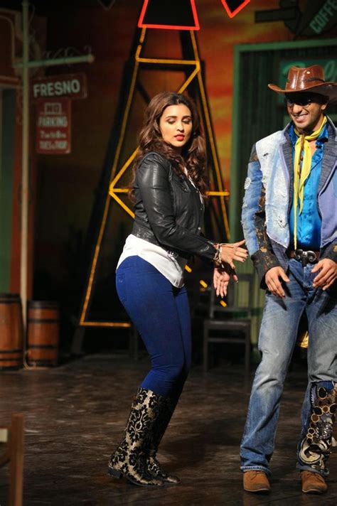 high quality bollywood celebrity pictures parineeti