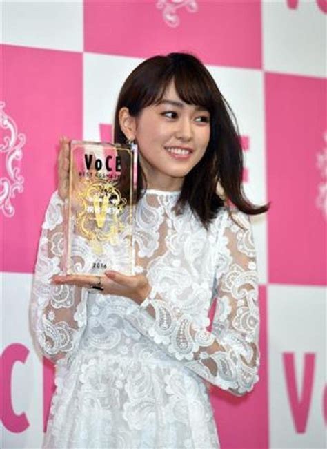 Japanese Netizens Vote For Most Beautiful J Actress Of All Time With