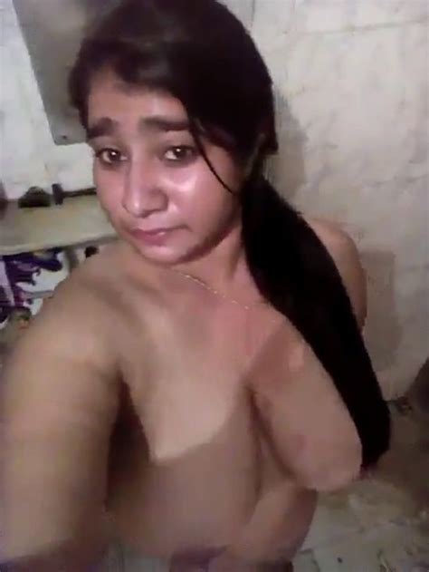 pakistani girl nude selfie indian forsamplesex