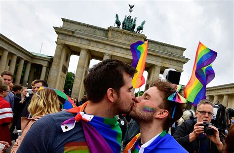German Lawmakers Approve Same Sex Marriage In Landmark Vote Nbc News