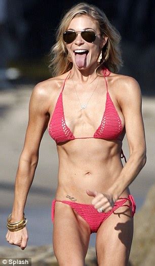post rehab leann rimes shows off her healthier figure in hot pink