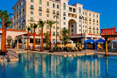 luxury san antonio hotels   perfect staycation  graves group