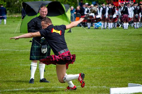 Au Coeur De L Écosse Avec Les Highland Games • Bretzel Au Cheddar