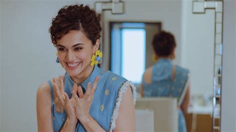 taapsee pannu to play double role in sanjay leela bhansali produced sia
