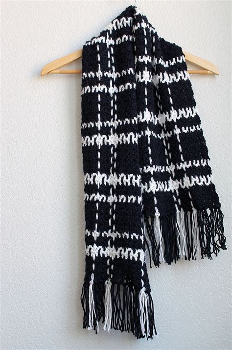 windowpane plaid scarf  crochet pattern persia lou