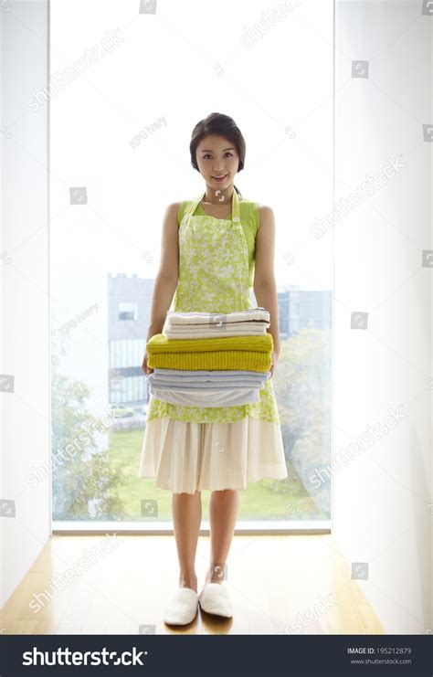 folding shirt asian woman folding teen creampie xxx
