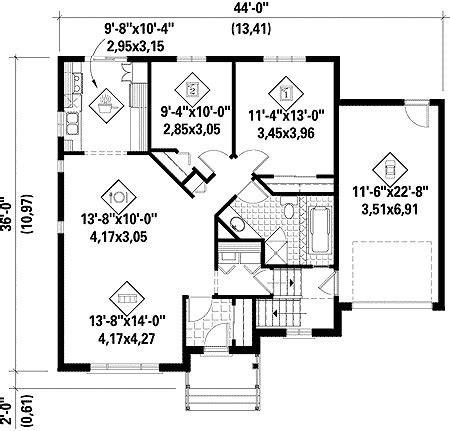 simple  story house plan pm st floor master suite cad  canadian cottage