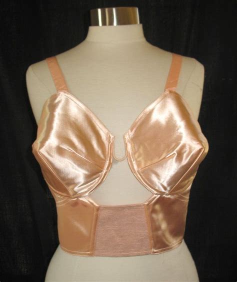 vintage 1950 s peach satin bullet bra 42 bust and band size 35 underwired d cup nwot never worn