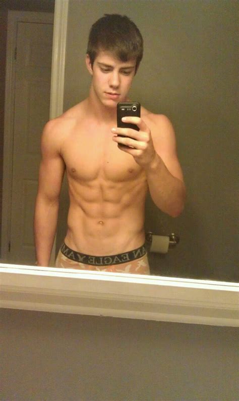 hot guys nude guys with abs