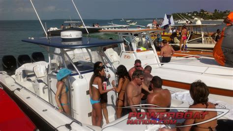 Powerboat Nation Attends The Florida Powerboat Club Raft
