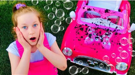 Sisters Playing Car Wash With Cleaning Toys 🚘 Youtube
