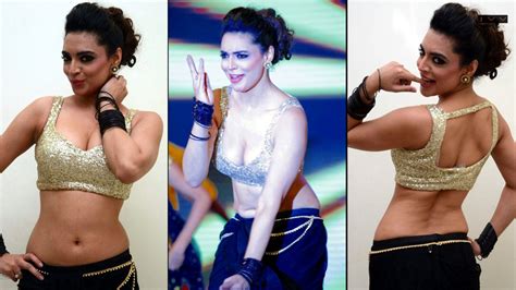 Shweta Bhardwaj Sexy Cleavage Show Dance Performance
