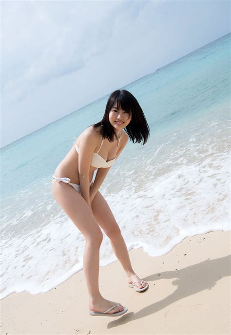 春宮すず 沖縄でfカップの美少女が脱いだ！メチャシコ20歳の