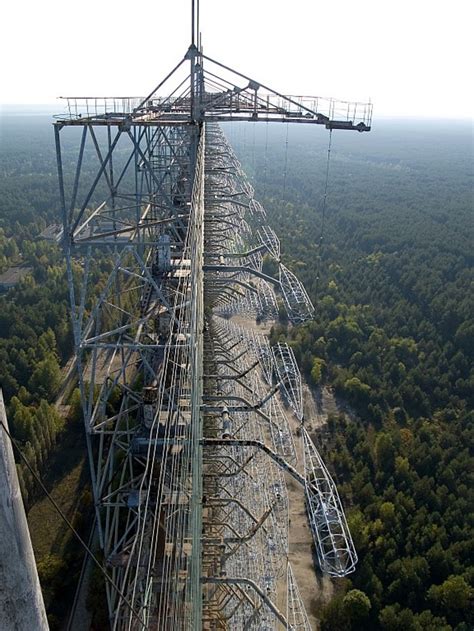 russian military outposts russian woodpecker duga radar array chenobyl ukraine