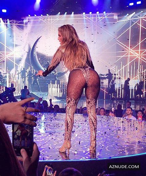 Jennifer Lopez S Butt On Stage In Las Vegas Aznude