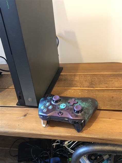 my sea of thieves controller came today xbox