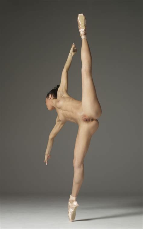 Naked Ballet Goranga