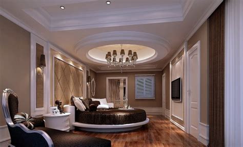 beds    luxurious    bedroom