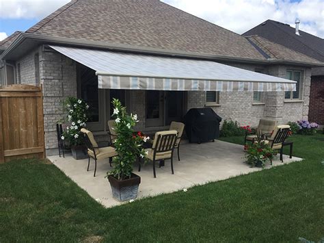 benefits  awnings    add beauty   home  home design