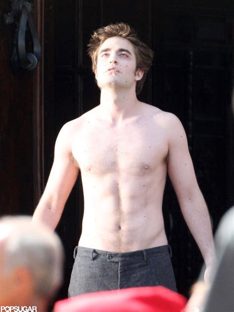 Robert Pattinson Filmed A Shirtless Scene For New Moon In Italy In