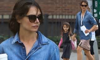 katie holmes and suri cruise are stylish pair in new york daily mail online