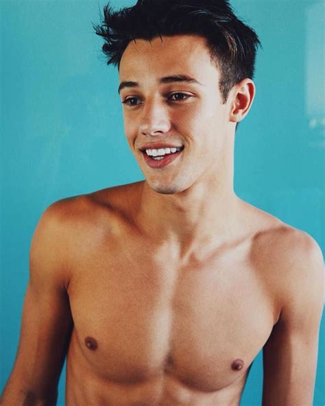 Cameron You Look So Hot And Lovely You Sweet Babe Cameron Dallas