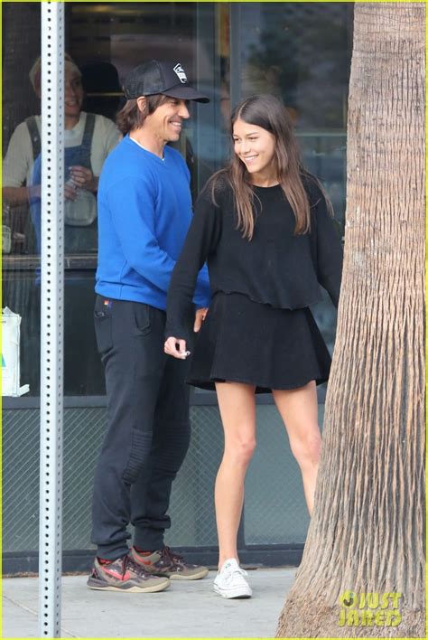 Anthony Kiedis Shows Tons Of Pda With 20 Year Old Girlfriend Photo