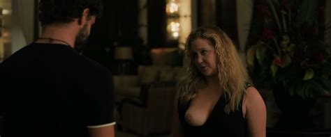 amy schumer nude and sexy snatched 2017 1080p bluray thefappening