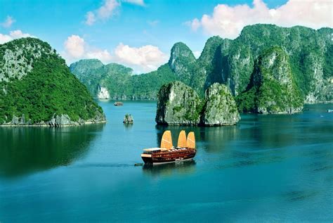 beautiful places  national parks halong bay vietnam tourism