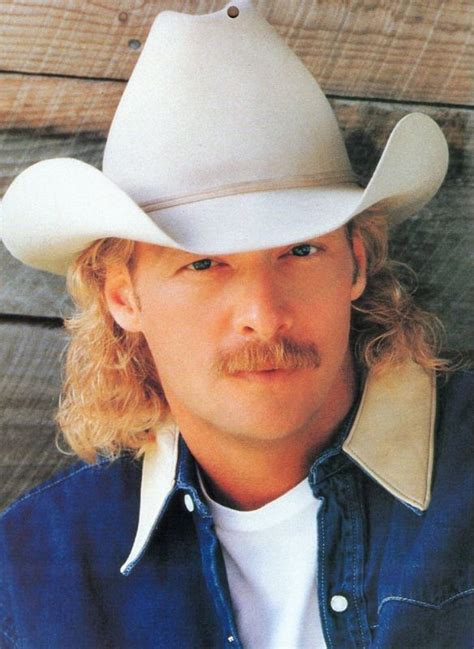 country star alan jackson touched hearts     tribute song