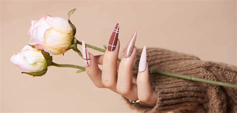 nail salon  colors nail spa  newberg   gel manicure