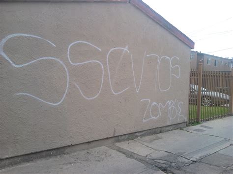 sureno  gangs graffiti compton varrio  tls