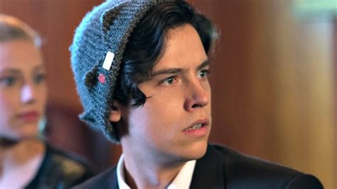 Cole Sprouse Wants “riverdale” To Crossover With This Tv