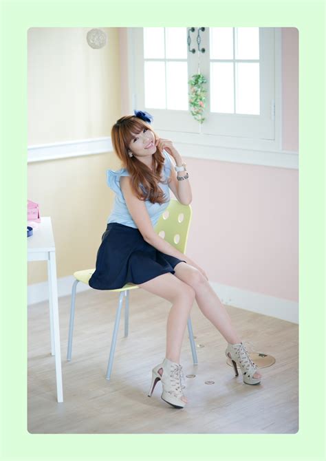 Lee Eun Hye In Blue Asia Photo Gallery And Images