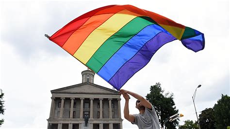 Tennessee S Adoption Bill That Could Deny Same Sex Couples Explained