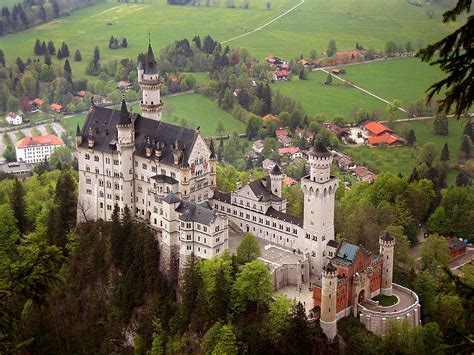 images neuschwanstein castle germany aerial view   castle