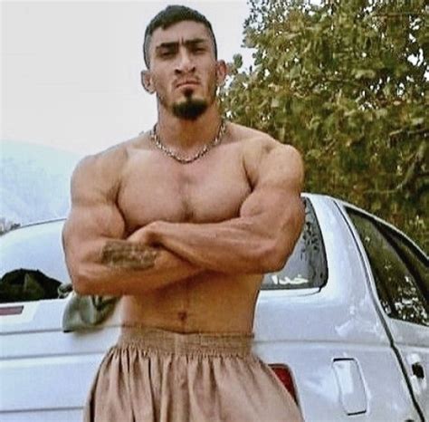 White Fag 4 Musclebound Arab Desi Thug Superiority