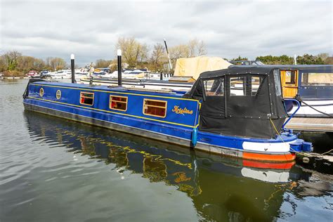 narrowboat  heritage boats power    boats  sale