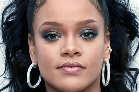 rihanna is getting a street named after her in barbados