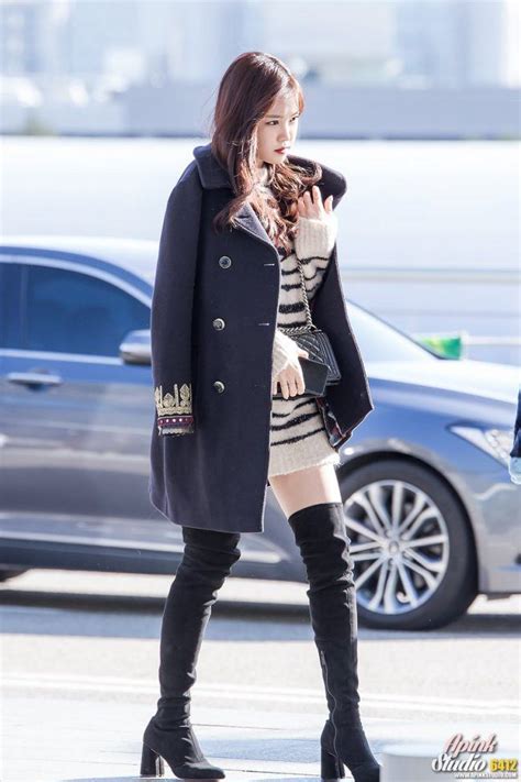 [appreciation] female idols rocking thigh high boots celebrity photos