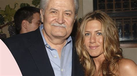 jennifer aniston mourns dad john aniston s death in touching tribute