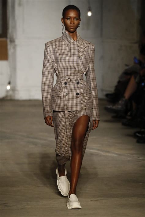 9 of the best fall winter fashion trends at nyfw essence