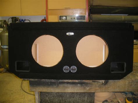 chevy avalanche  box chevy avalanche subwoofer box