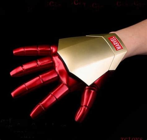 scale iron man gloves toy game world