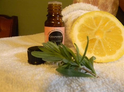 essential oils  massage natural healing  pain relief