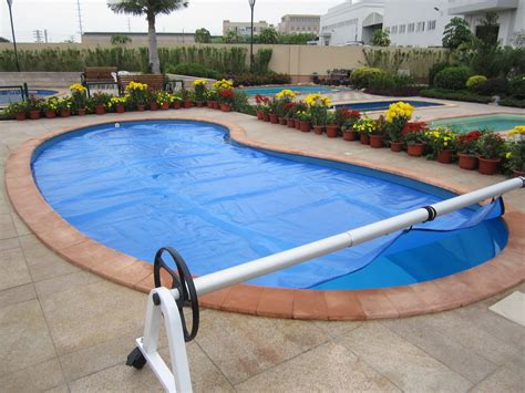 blue solar blanket solar pool cover bubble swimming pool solar cover   shape  pool buy