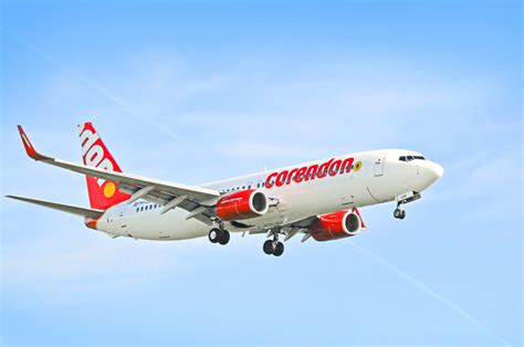 corendon start verkoop  vliegvakanties vanaf duitse airports