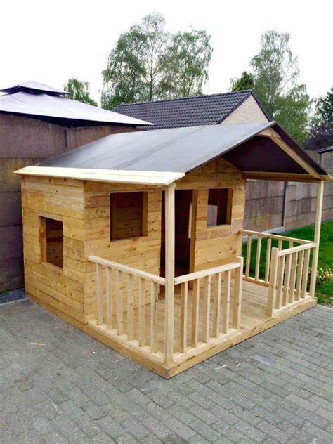 diy pallet playhouse plans   kids diy crafts