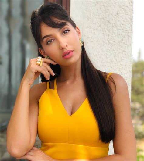 stunning photographs  moroccan beauty nora fatehi