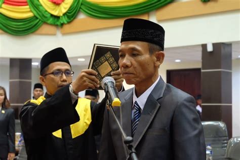 muhaemin dilantik jadi anggota dprd inhil